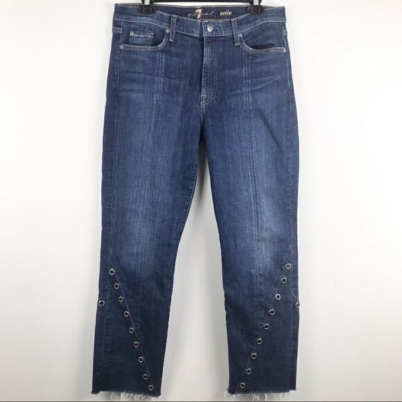 7âforâAll MankindâEdieâEyeletâCutâOffâHemâJeans - Picture 5 of 15